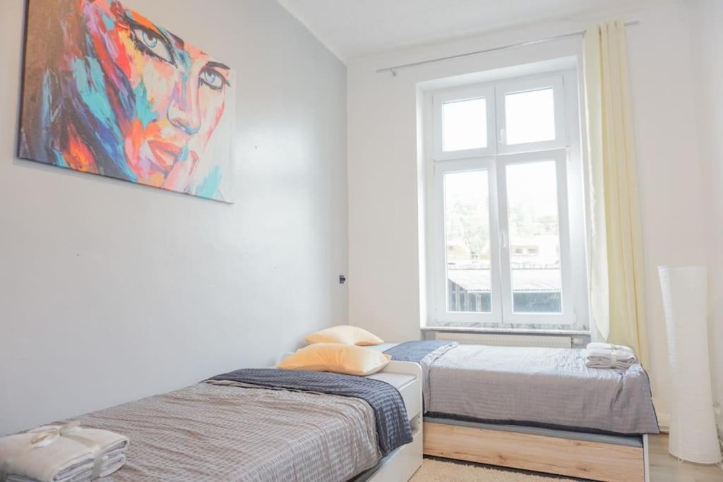Apartment In Wuppertal - Charmante 3-Zimmer-Oase Mit Kamin Und Badewanne Exterior photo